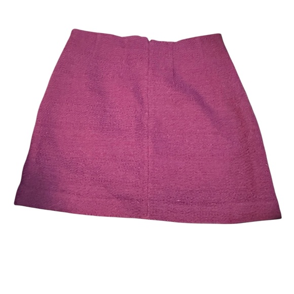 Babaton aritzia mini skirt - Picture 2 of 3